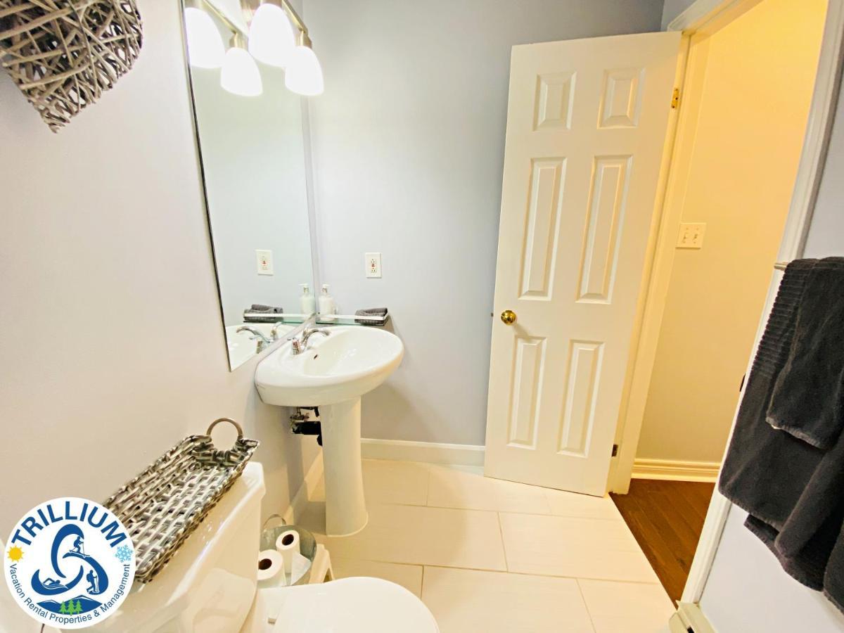 Cozy Studio Loft With 2 Baths Next To Slopes Blue Mountains Luaran gambar